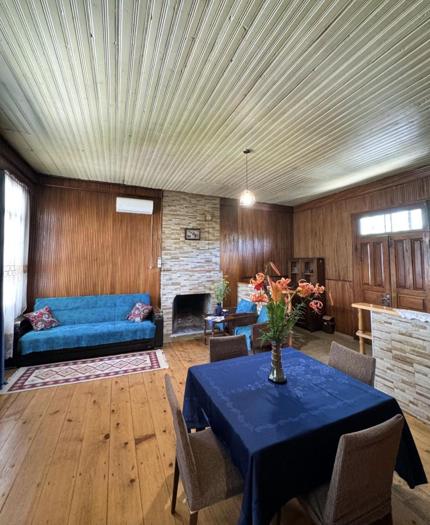 Martvili Guest House Oasis Exterior photo